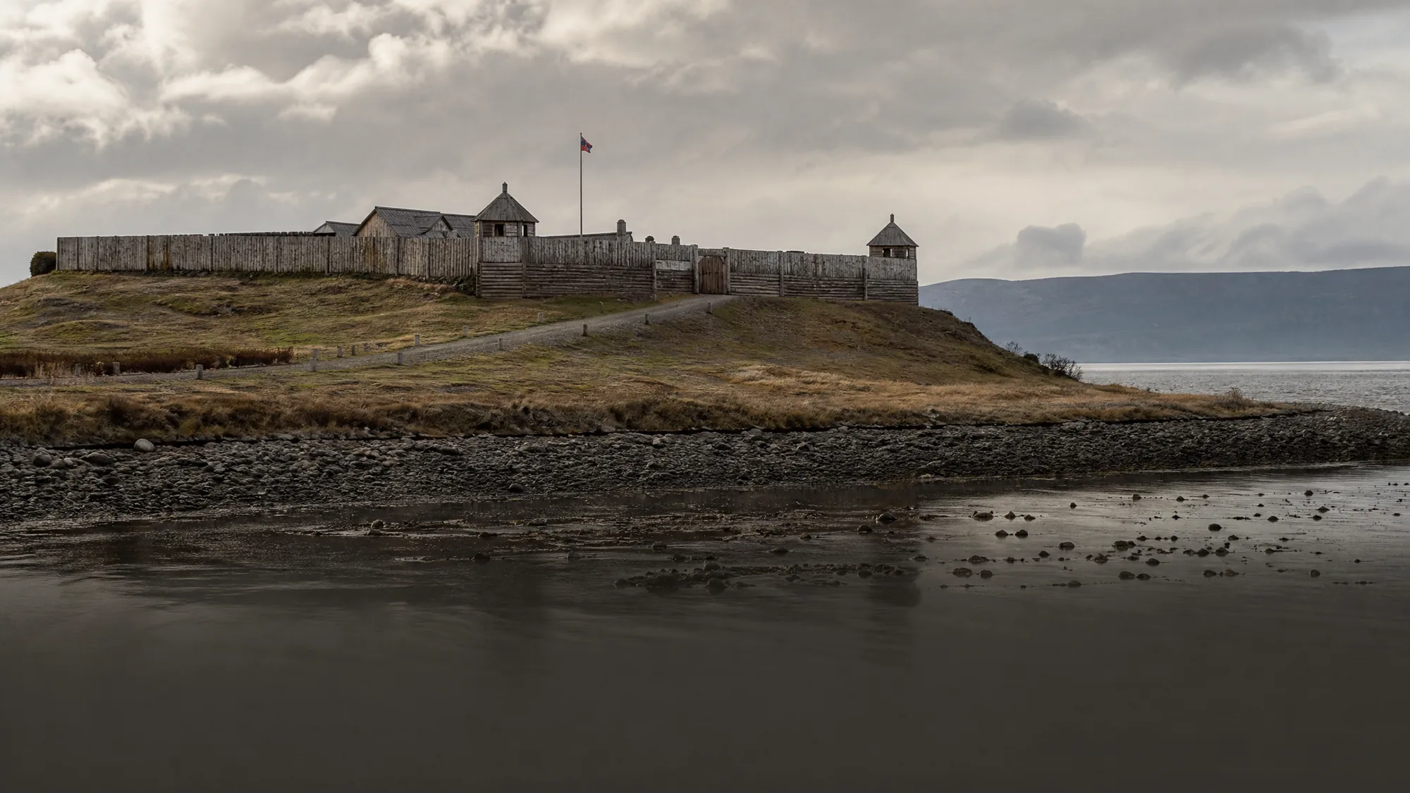 Explorez la première colonie patagonienne du Chili. Ce parc de 250 hectares abrite un fort reconstruit de 1843, des ruines espagnoles de 1584 et des sentiers surplombant le détroit de Magellan.